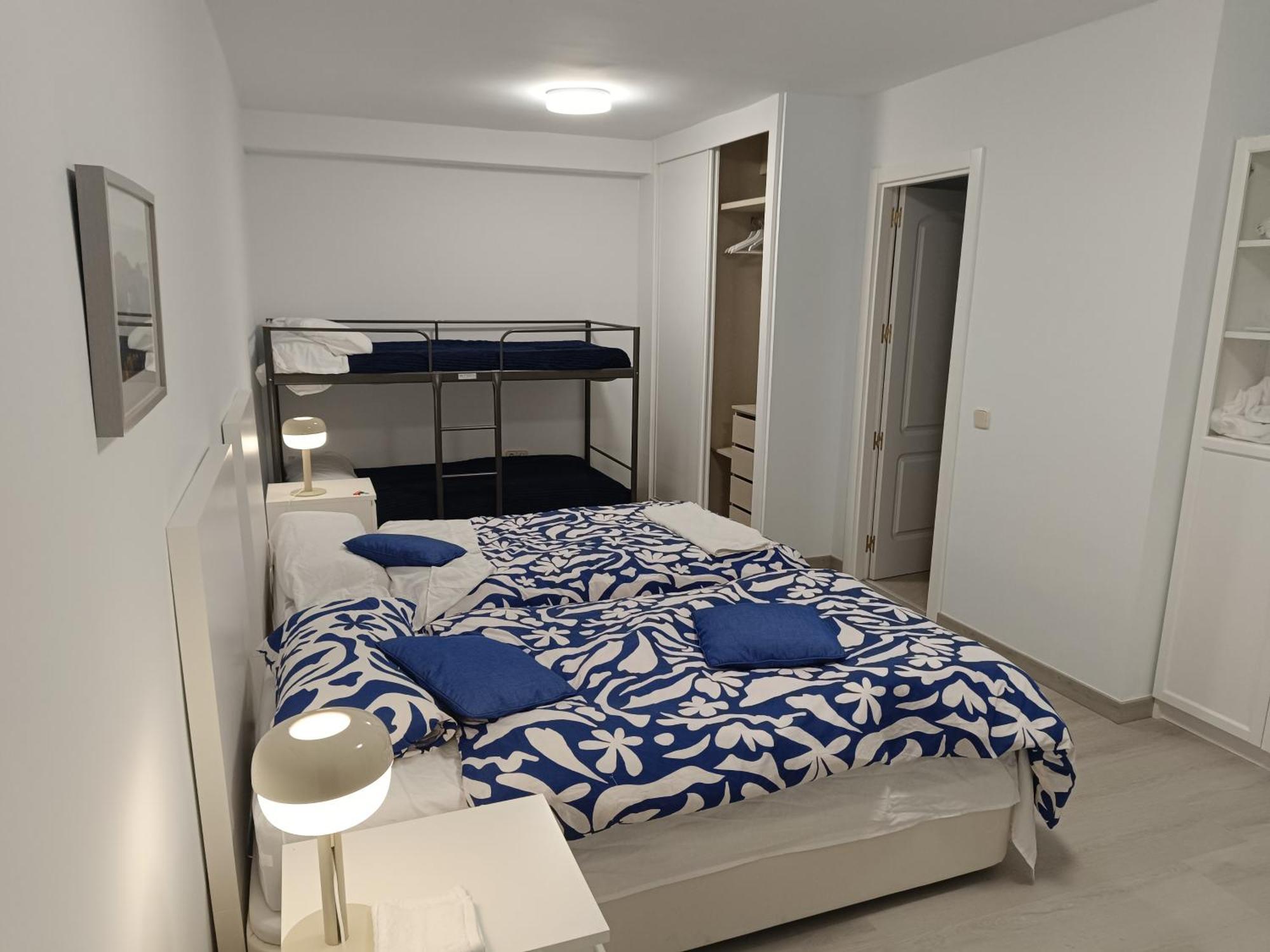 2-Centro Hab Compartida Masculina 8X Bed & Breakfast Мадрид Екстериор снимка